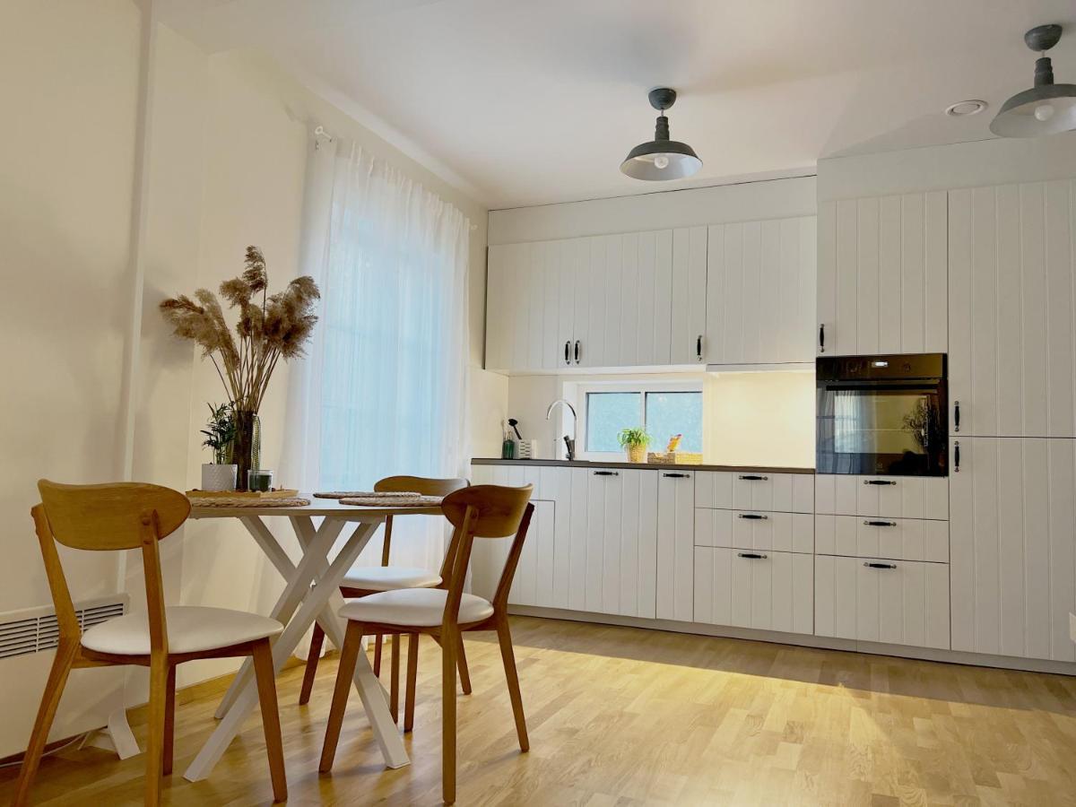 Arka Apartment Juhkentali Tallin Exterior foto